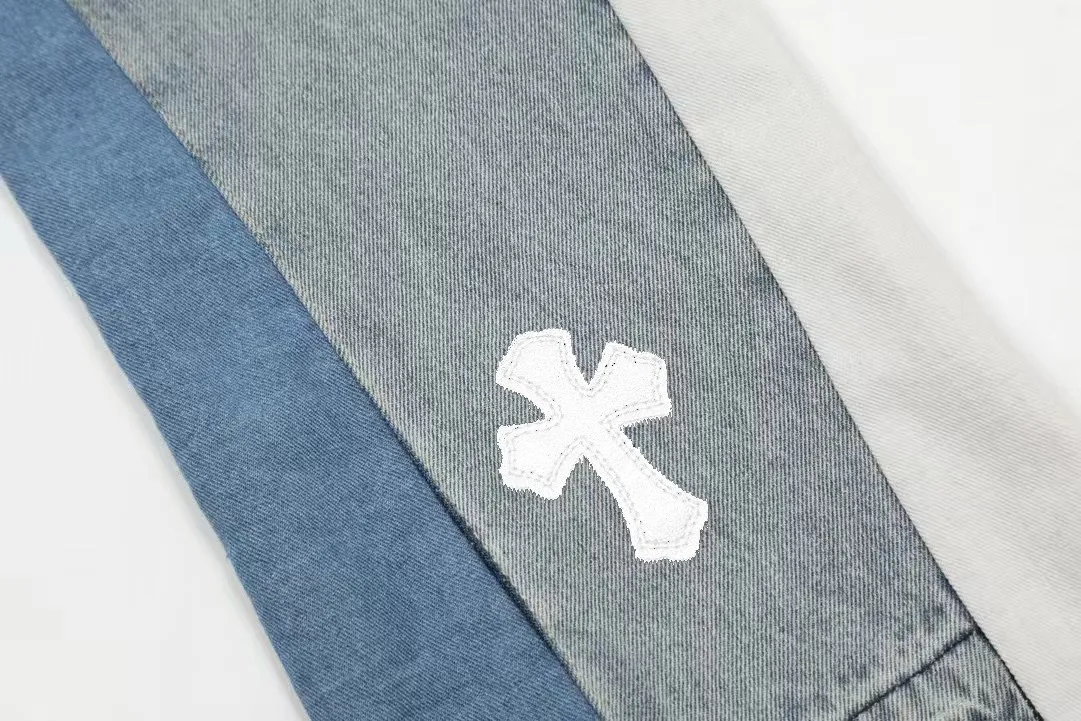 #8116 P260💰 Independent GALLERY DEPT. Vintage spliced cross loose washed flared jeans - truly restore the ultimate texture of Vintage - original hardware accessories, washed and other elevators, QR code analysis are all purchased from the original factory, high degree of restoration, welcome to compare with certain products ~ - three-dimensional version, loose and comfortable, not picky about the figure, taller and slimmer, factory Seiko, original quality control, same style for men and women, can be matched with couples, versatile recommendation, must-have jeans for all seasons -Size: 28 30 32 34 36
